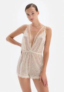 Pyjama - Ecru 9 Pyjama - Ecru -Dagİ 0583af87dcd04ca7b51015f237ac98c7