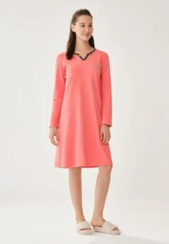 LONG SLEEVE - Nachthemd - Pink -Dagİ 15240a37ed244570acbd21237eb1f523 1