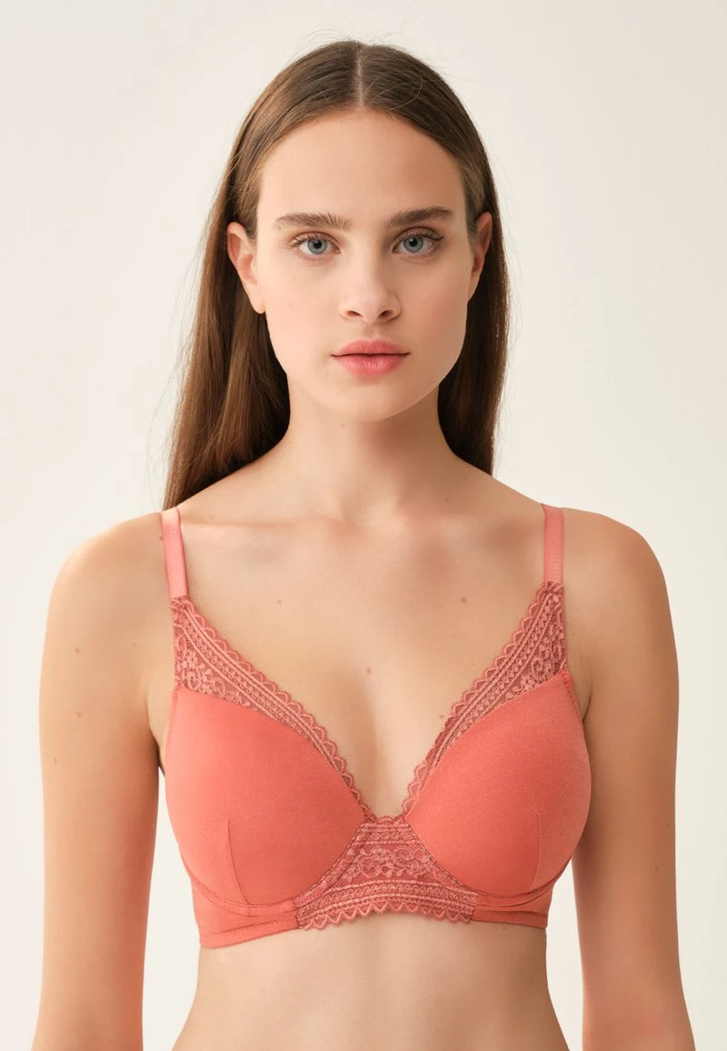 Push-up BH - Coral 1 Push-up BH - Coral