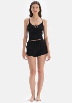 MARINE - Shorts - Black -Dagİ 2a6ed573079d4f51b6bdda51b9c358f9 1