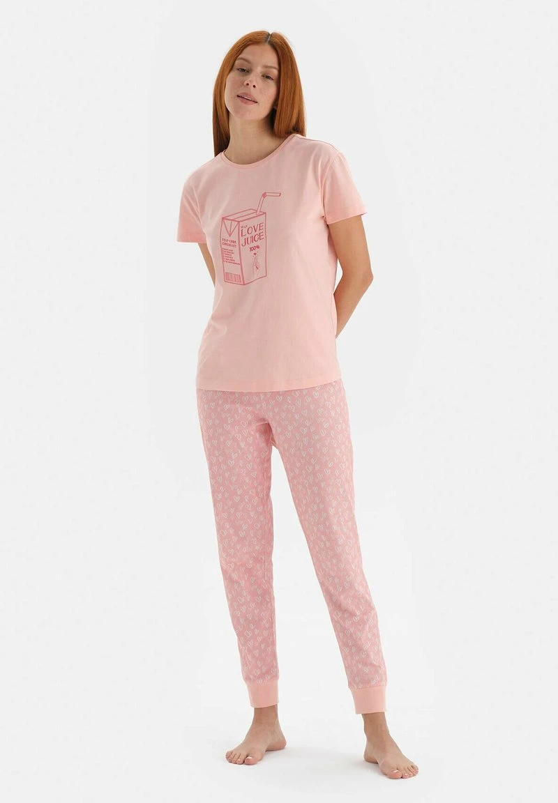 JOGGER - Nachtwäsche Set - Salmon 1 JOGGER - Nachtwäsche Set - Salmon