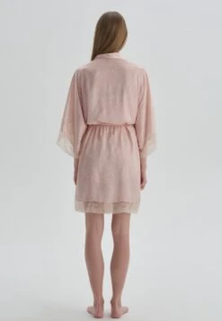 Bademantel - Dark Pink -Dagİ 3918f7983ff6480196498c07894ca96e