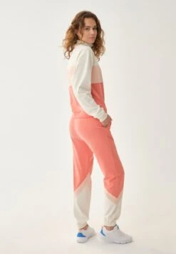 Dagİ -Dagİ 52727ad04f0d4d568e72d262e68a4dc0