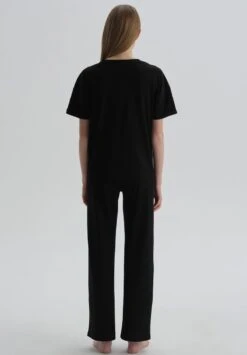 SET - Pyjama - Black -Dagİ 6fb74a5179904cb9b7b4e20929cc82c3