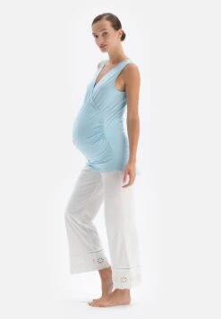 MATERNITY - Top - Blue 9 MATERNITY - Top - Blue -Dagİ 6fdc04fa7237454f93193042ce8d325b