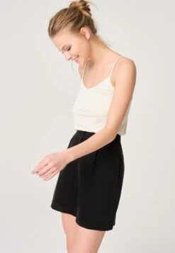 Shorts - Black -Dagİ 78522cc93ed042539aa9172370ad9d0a