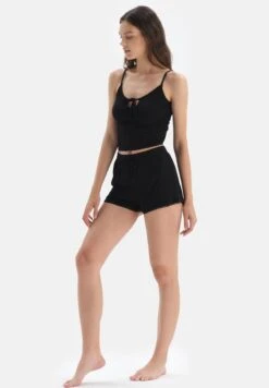 MARINE - Shorts - Black -Dagİ 7ab9069cac6047d2b9be93aa15d726a8