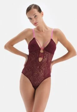 Body - Cherry Red -Dagİ a8042c822b264d59b802d90071009b8a