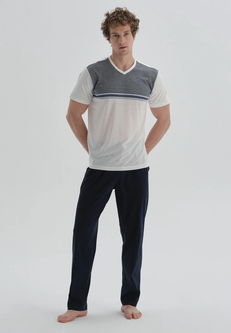 Nachtwäsche Set - Grey, Off-white 2 Nachtwäsche Set - Grey, Off-white – Bild 2