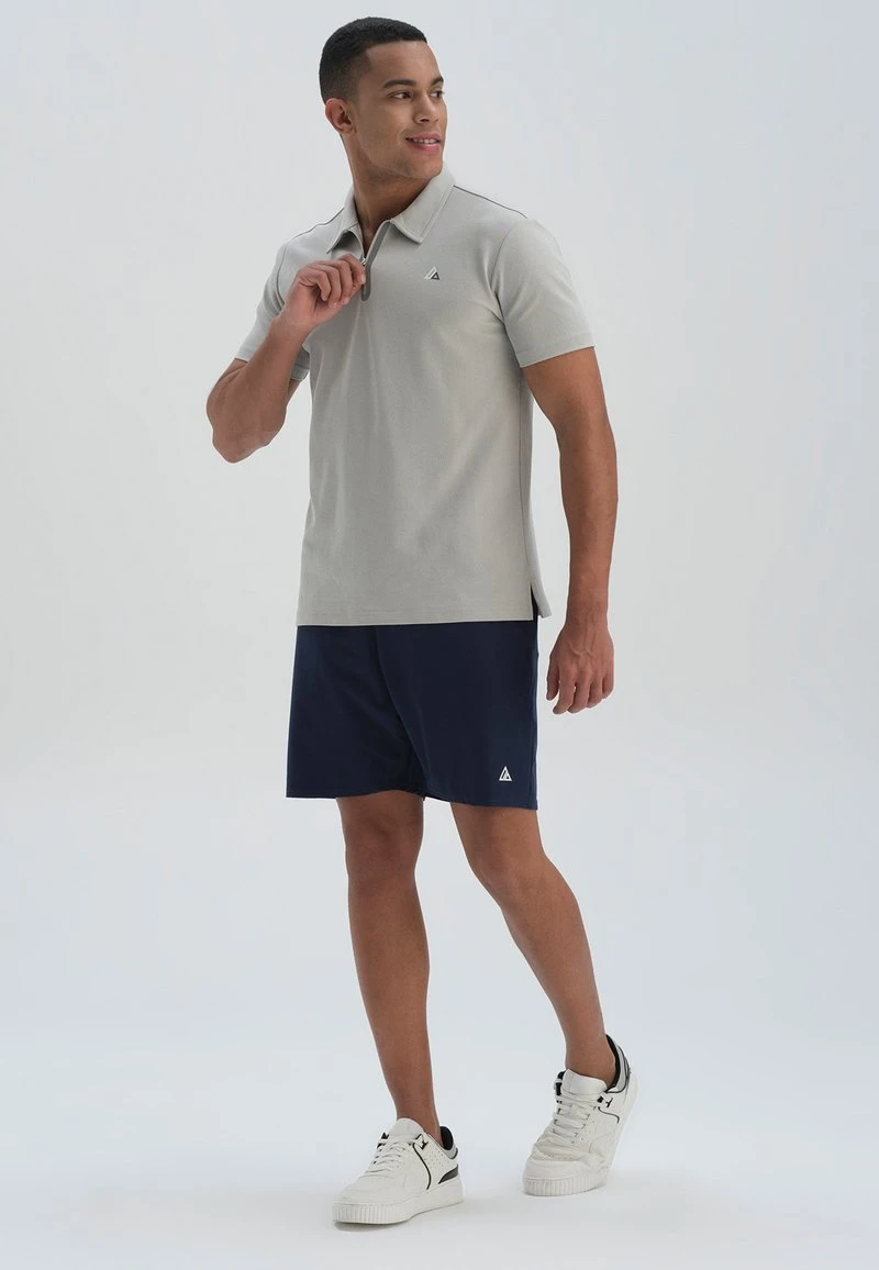 Poloshirt - Grey 2 Poloshirt - Grey – Bild 2