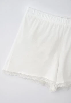 BLACKWHITE - Shorts - White -Dagİ b036430a95624e6faa8cb1580cb8293c