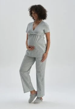 Dagİ -Dagİ b153e76cffbd4edc8ec6d3a1e5a6b67e