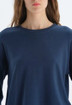 CREW NECK LONG SLEEVE - Sweatshirt - Navy 10 CREW NECK LONG SLEEVE - Sweatshirt - Navy -Dagİ c672ae3f53d74b4da3d811ea3b04656e