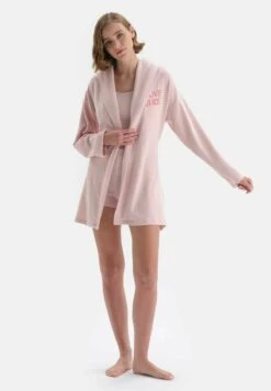 EMBROIDERED - Bademantel - Pink -Dagİ c99f179e5bad43f586613419621df19e